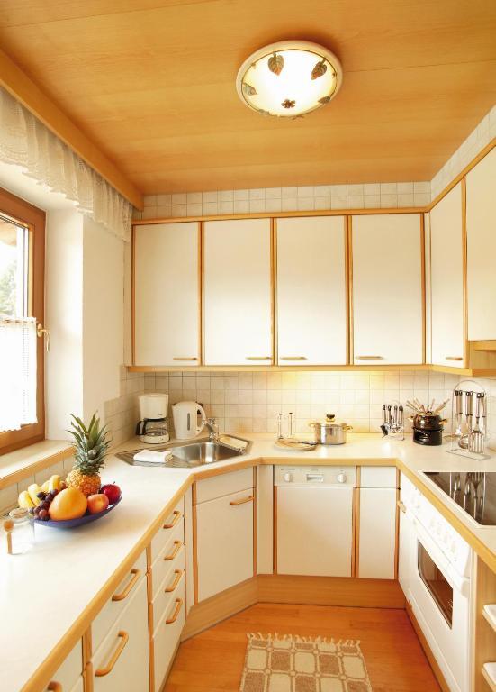 Landhaus Kostenzer Fügen Zimmer foto